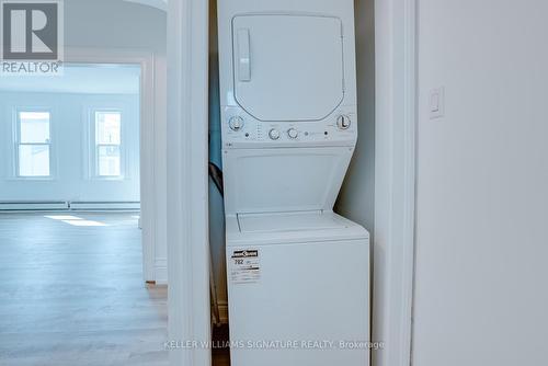 43 Centre Street N, St. Catharines, ON - Indoor Photo Showing Laundry Room