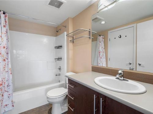 110-797 Tyee Rd, Victoria, BC - Indoor Photo Showing Bathroom