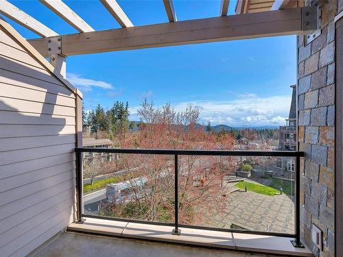 405-1335 Bear Mountain Pkwy, Langford, BC - Outdoor With Exterior
