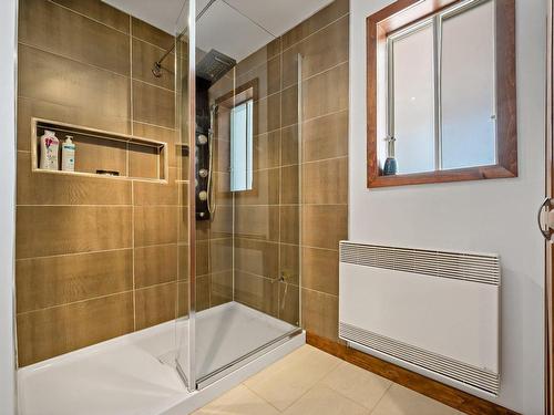 Salle de bains - 391 Ch. Des Fondateurs, Lac-Saguay, QC - Indoor Photo Showing Bathroom