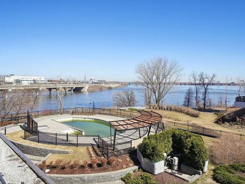 Water view - 301-101 Rue De La Rotonde, Montréal (Verdun/Île-Des-Soeurs), QC - Outdoor With View