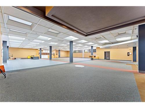 Main Floor-850 Ouellette Avenue, Windsor, ON 