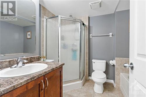 163 Keltie Private, Ottawa, ON - Indoor Photo Showing Bathroom