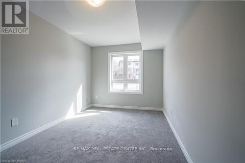 291 Chapel Hill Drive, Kitchener, ON - Indoor Photo Showing Other Room