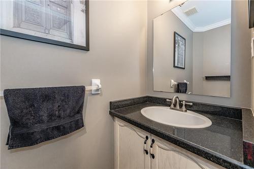 2105 Kevin Crescent, Burlington, ON - Indoor Photo Showing Bathroom