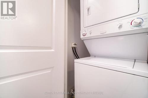 #808 -225 Sherway Gardens Rd, Toronto, ON - Indoor Photo Showing Laundry Room