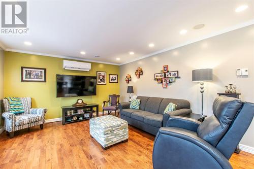 36 Galaxy Crescent, St. John'S, NL - Indoor Photo Showing Living Room