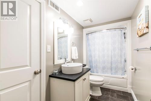 36 Galaxy Crescent, St. John'S, NL - Indoor Photo Showing Bathroom