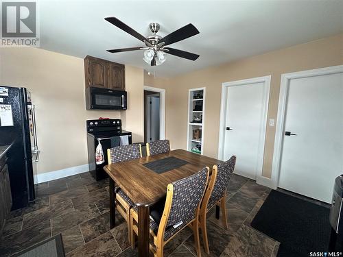 509 Railway Avenue, Springside, SK - Indoor Photo Showing Dining Room