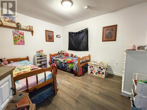 60 Mckelvie Ave, Kirkland Lake, ON - Indoor Photo Showing Bedroom