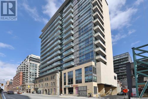 402 - 39 Sherbourne Street, Toronto, ON - Outdoor With Facade