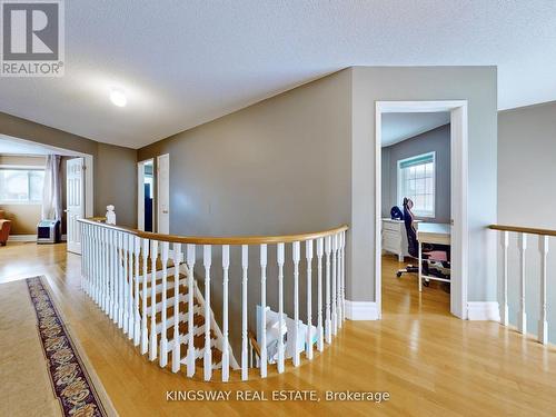 1970 Mill St, Innisfil, ON - Indoor Photo Showing Other Room