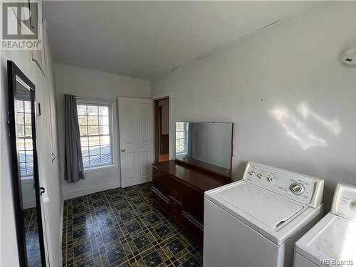 141 Riverview Drive, Florenceville-Bristol, NB - Indoor Photo Showing Laundry Room