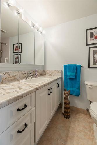 500 Green Road|Unit #603, Stoney Creek, ON - Indoor Photo Showing Bathroom