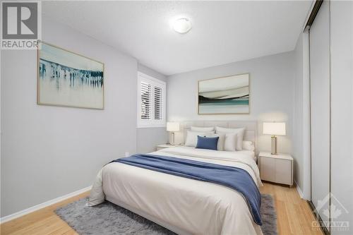 100 Greenboro Crescent, Ottawa, ON - Indoor Photo Showing Bedroom