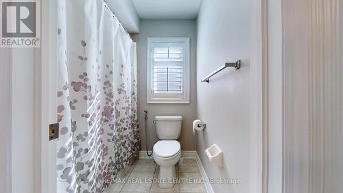34 Haywood Drive, Brampton, ON - Indoor Photo Showing Bathroom