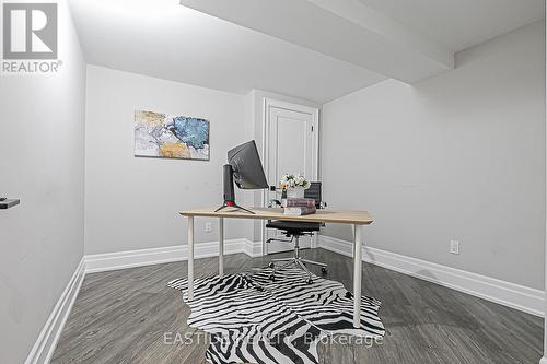 11 Gatcombe Circ, Richmond Hill, ON - Indoor Photo Showing Office