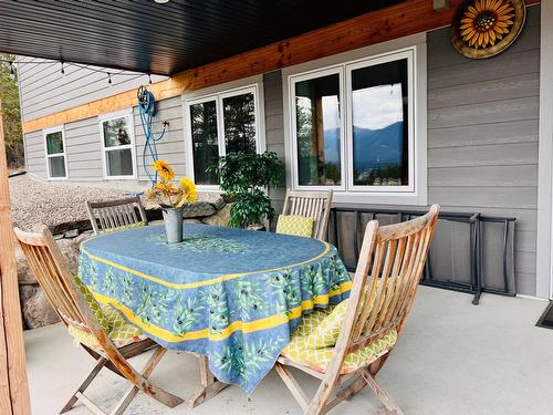 1711 Pine Ridge Mountain Place, Invermere, BC - Outdoor With Deck Patio Veranda With Exterior