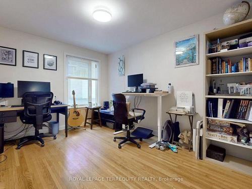 29 Love Cres, Toronto, ON - Indoor Photo Showing Office