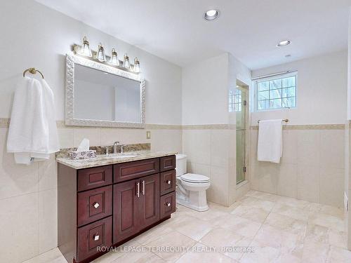 27 Sir Williams Lane, Toronto, ON - Indoor Photo Showing Bathroom
