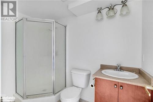 486 Laclie Street Unit# 305, Orillia, ON - Indoor Photo Showing Bathroom