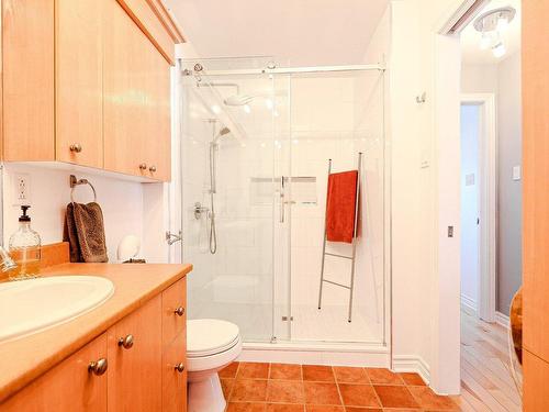 Salle de bains - 304-5740 Place Trenet, Laval (Auteuil), QC - Indoor Photo Showing Bathroom