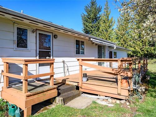 2603 Tull Pl, Courtenay, BC - Outdoor With Exterior