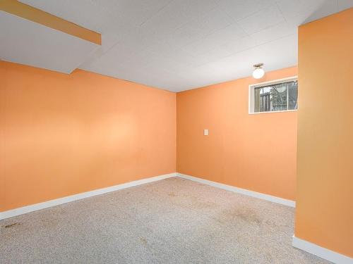 11901 Kalamalka Road, Coldstream, BC - Indoor Photo Showing Other Room