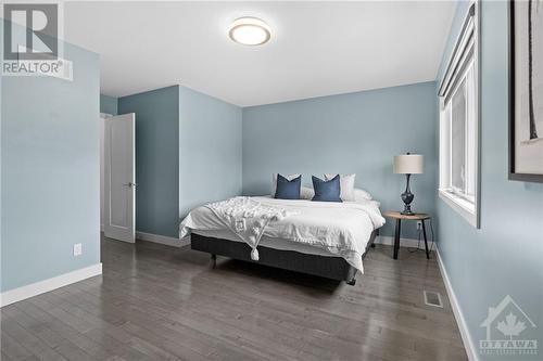 623 Westview Avenue Unit#B, Ottawa, ON - Indoor Photo Showing Bedroom