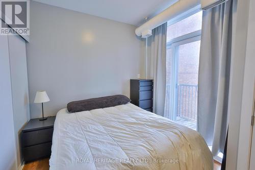 #306 -360 Cumberland St, Ottawa, ON - Indoor Photo Showing Bedroom