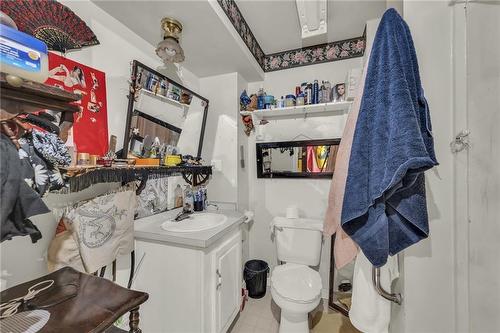 5412 Highway 3, Cayuga, ON - Indoor Photo Showing Bathroom