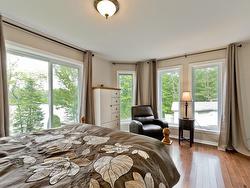 Master bedroom - 