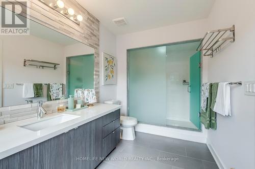 101 Denarius Cres, Richmond Hill, ON - Indoor Photo Showing Bathroom