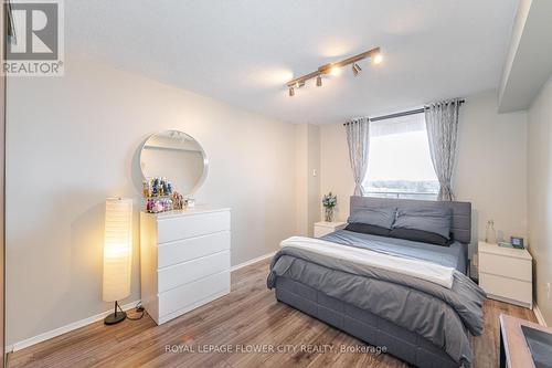 616 - 2929 Aquitaine Avenue, Mississauga, ON - Indoor Photo Showing Bedroom