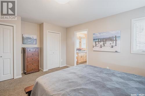 219 Fawcett Crescent, Saskatoon, SK - Indoor Photo Showing Bedroom