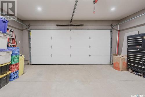 219 Fawcett Crescent, Saskatoon, SK - Indoor Photo Showing Garage