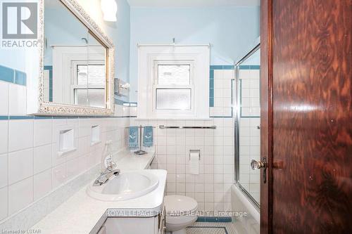 27 Willingdon Ave, London, ON - Indoor Photo Showing Bathroom