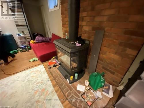 764 Quebec Street, London, ON - Indoor With Fireplace