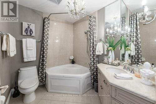2W - 174 Mountain Park Avenue, Hamilton, ON - Indoor Photo Showing Bathroom