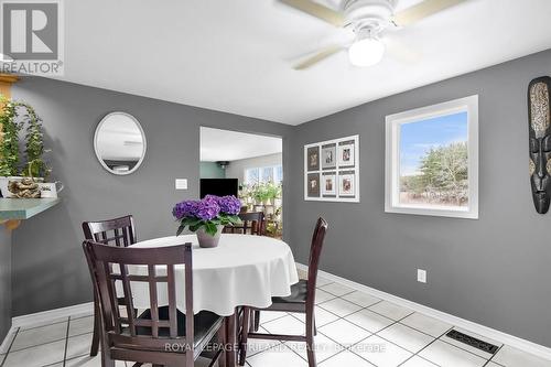 23722 Old Airport Rd, Southwest Middlesex, ON - Indoor Photo Showing Dining Room