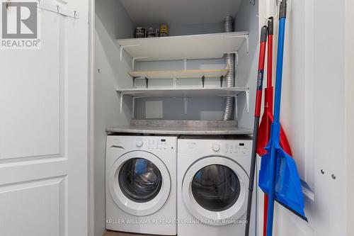 #409 -2121 Lake Shore Blvd W, Toronto, ON - Indoor Photo Showing Laundry Room