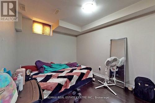 21 Hatton Crt, Brampton, ON - Indoor Photo Showing Bedroom