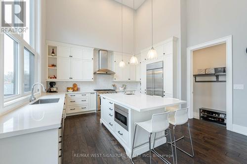 84 Sackville Street, Caledon, ON - Indoor Photo Showing Kitchen With Upgraded Kitchen
