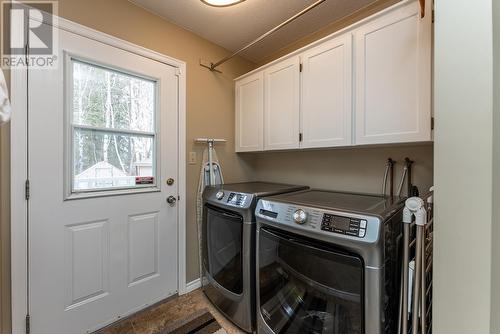 2670 Lyndridge Place, Prince George, BC - Indoor Photo Showing Laundry Room