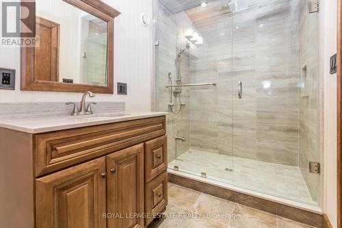 2377 Orimat Road, Severn, ON - Indoor Photo Showing Bathroom