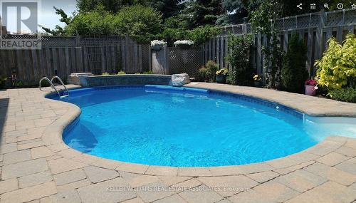 3263 Pringle Place, Mississauga, ON - Outdoor With In Ground Pool With Backyard