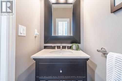 3263 Pringle Place, Mississauga, ON - Indoor Photo Showing Bathroom