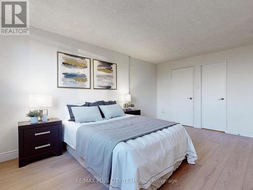 502 - 6500 Montevideo Road, Mississauga, ON - Indoor Photo Showing Bedroom