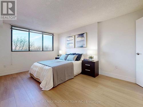 #502 -6500 Montevideo Rd, Mississauga, ON - Indoor Photo Showing Bedroom
