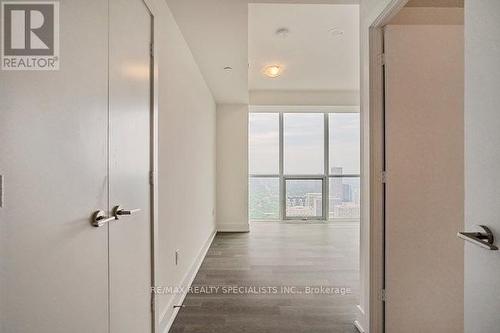 #5103 -1 Yorkville Ave, Toronto, ON - Indoor Photo Showing Other Room